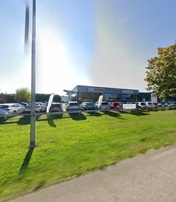 Toyota - Toys Motors - Pont-Audemer