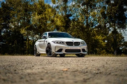 TH AUTOMOBILES