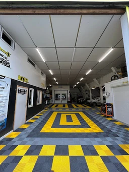 Carrosserie Speed repar 47 , Five Star